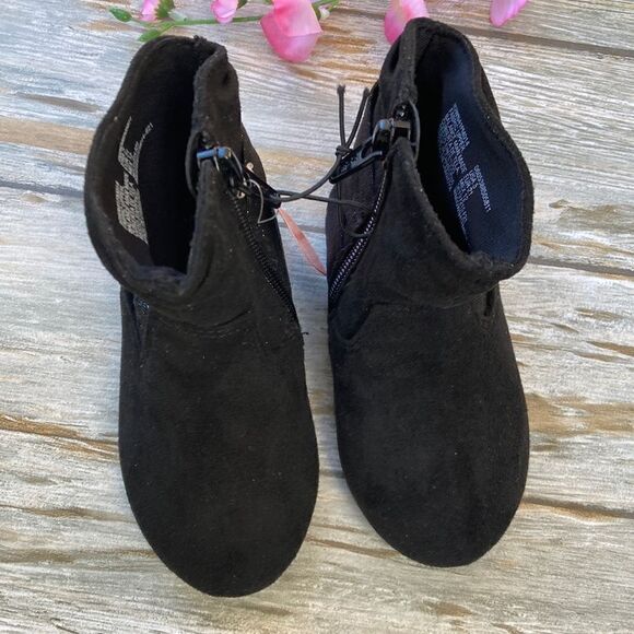 BABY GIRL SLOUCH Boots & Slip-On Sparkly Shoes 2-Pack Size 5 - Picture 2 of 7